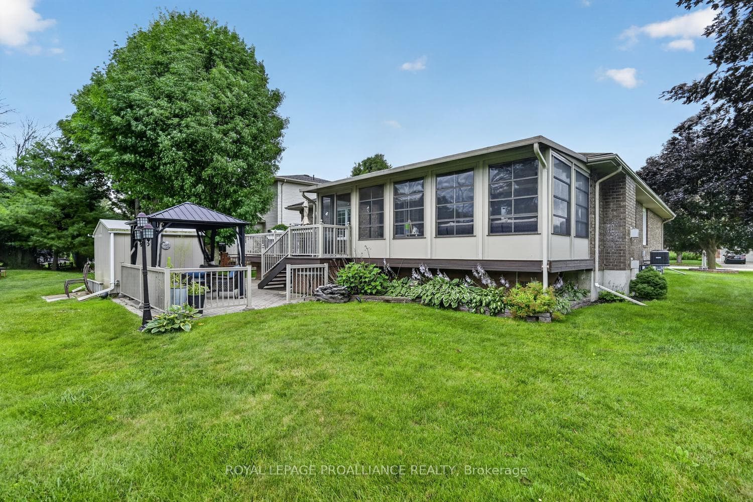 1099 Bridlewood Drive photo 43