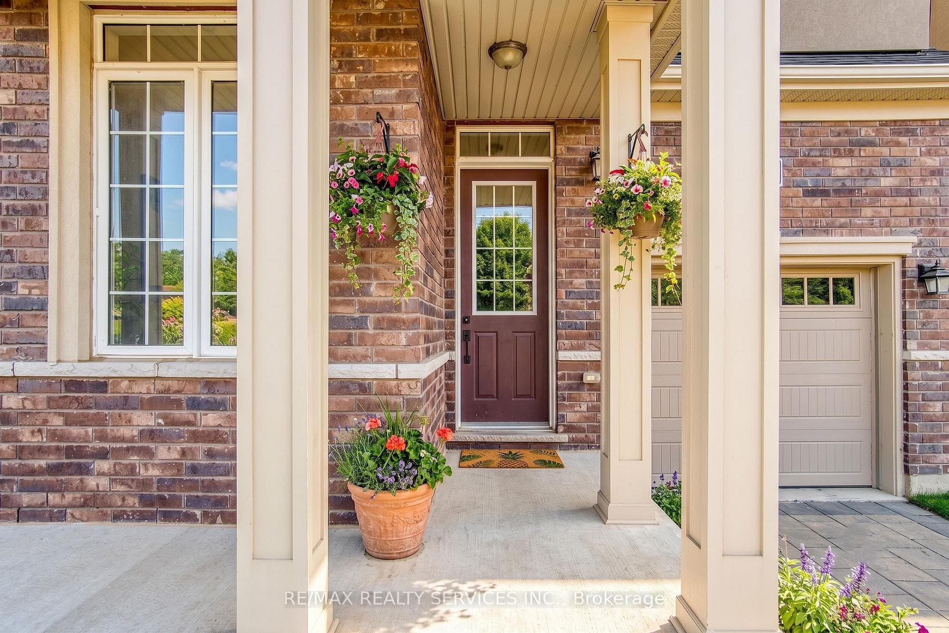9 Copeman Avenue photo 2