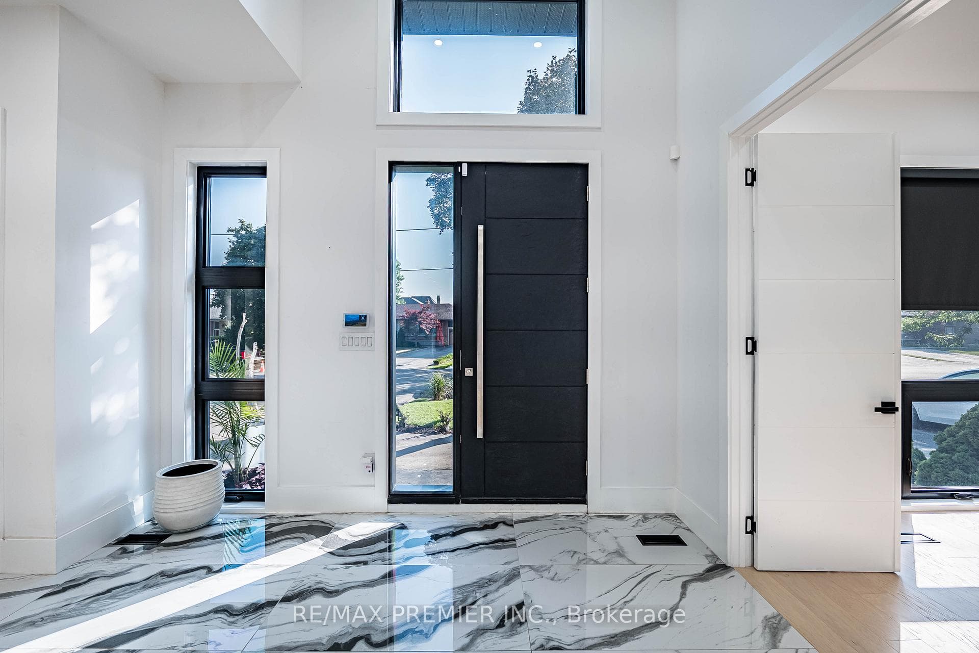 24 Gosling Road photo 7