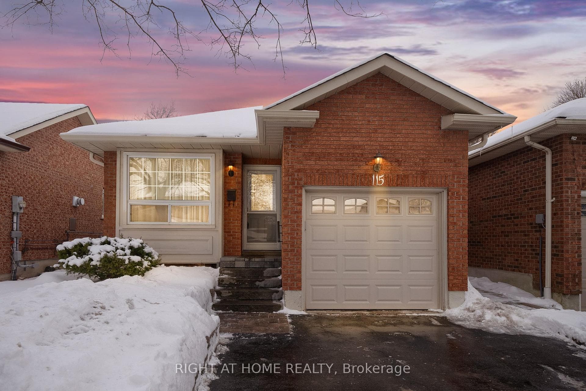 115 Ribblesdale Drive photo 1