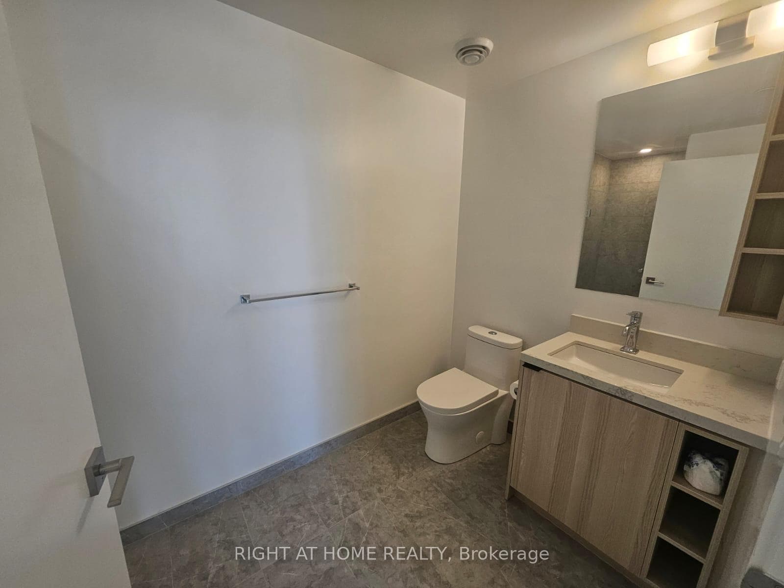 252 Church Street Unit 906 photo 14