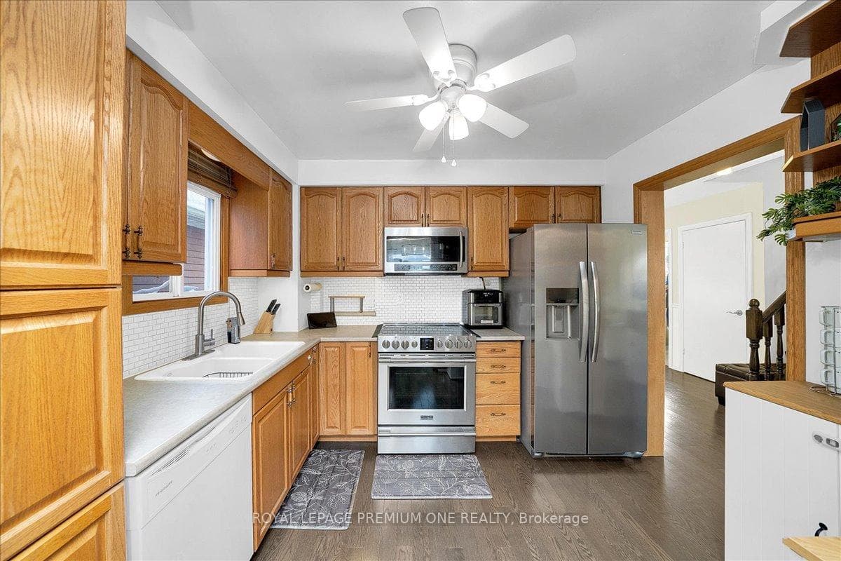 30 Mitchell Avenue photo 6