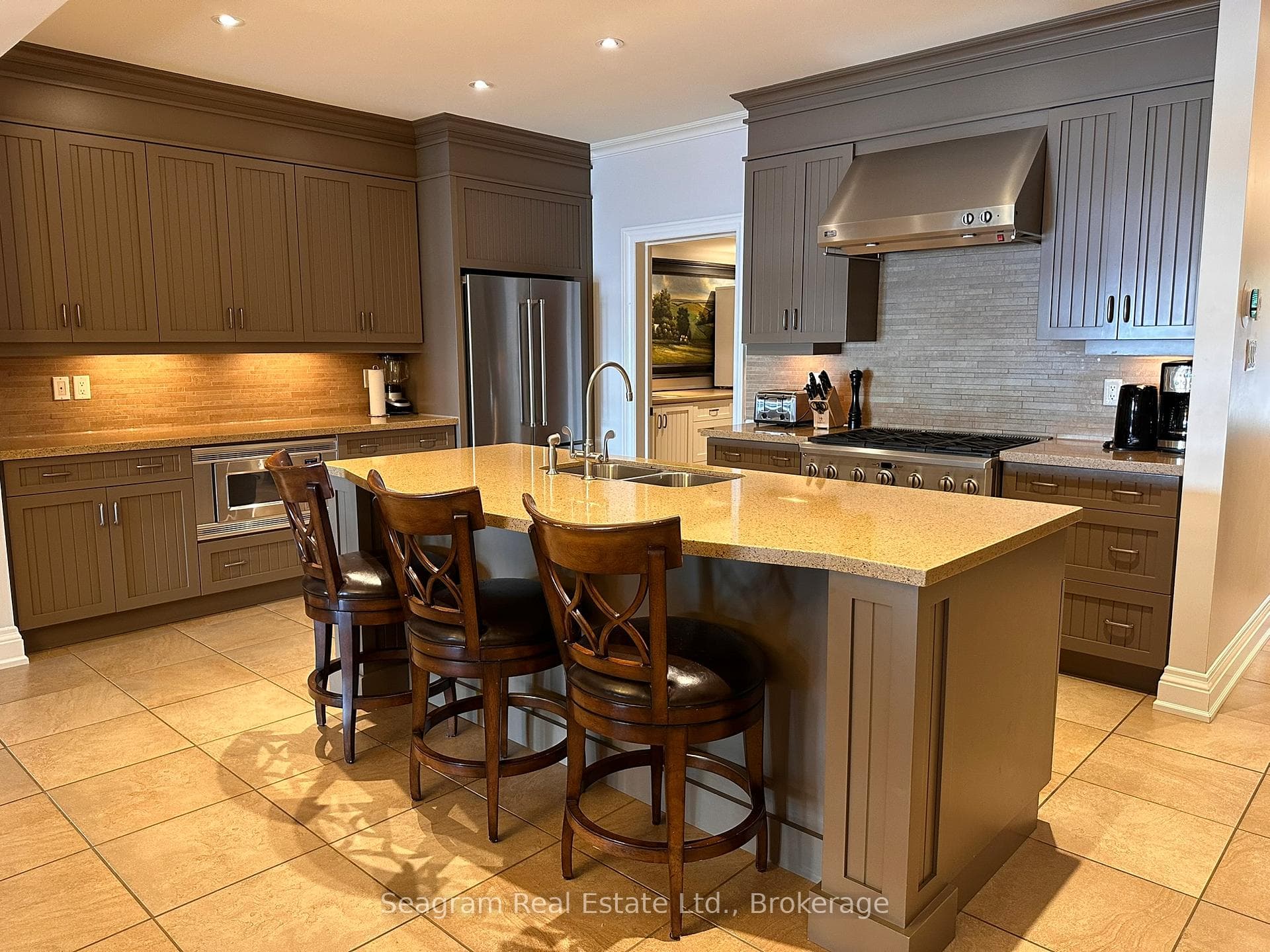 Kitchen Island