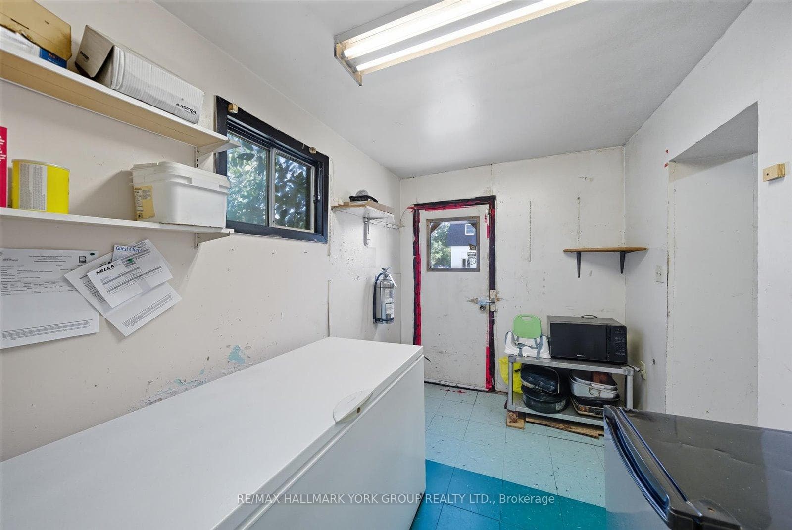 23035 Lake Ridge Road photo 27