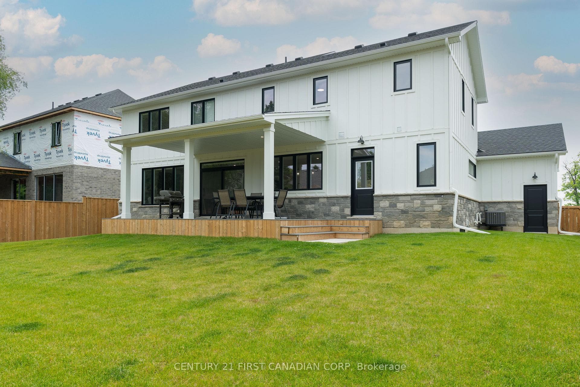 162 Princeton Terrace photo 46
