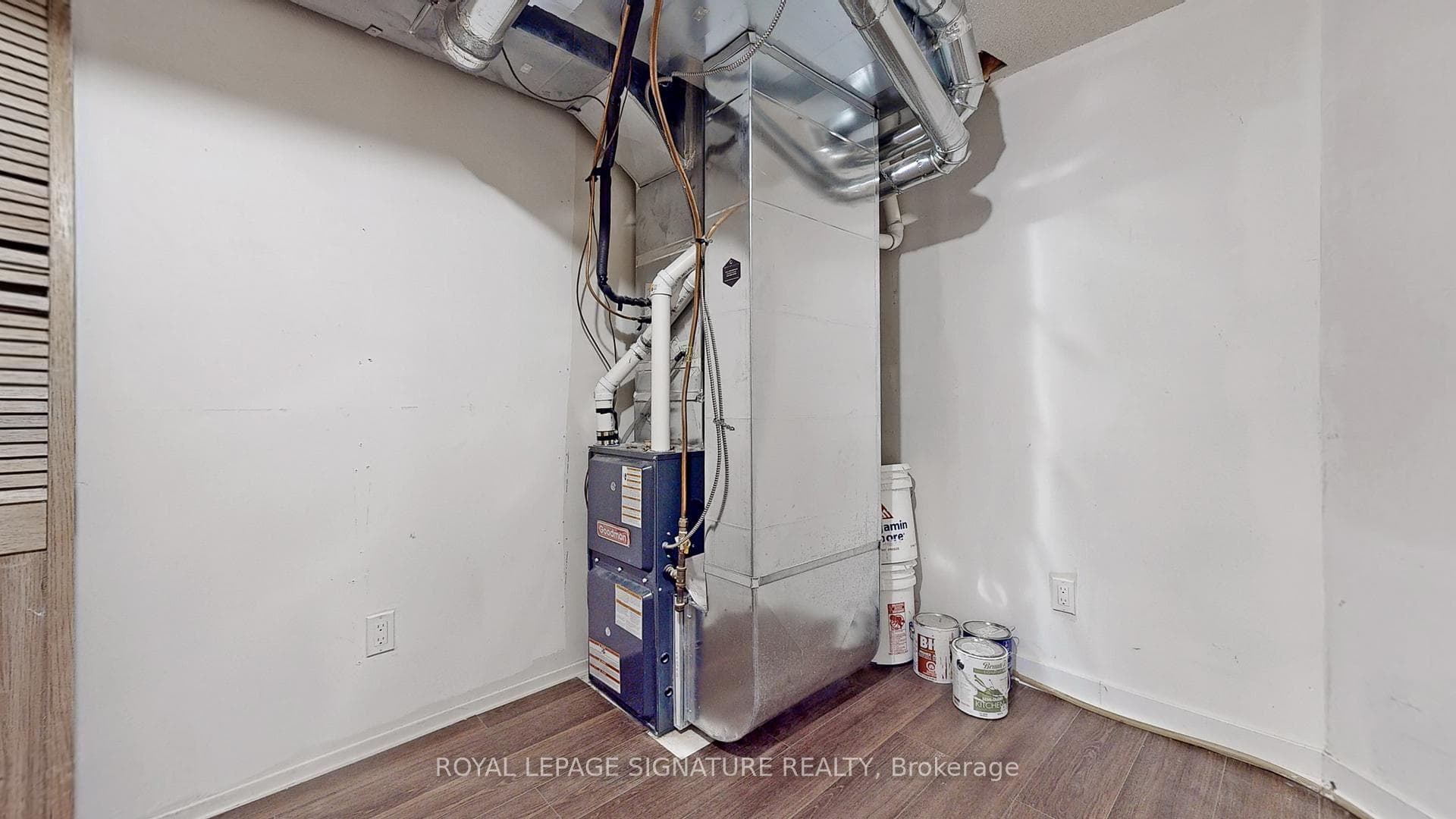 1135 Nellis Street Unit 14 photo 31