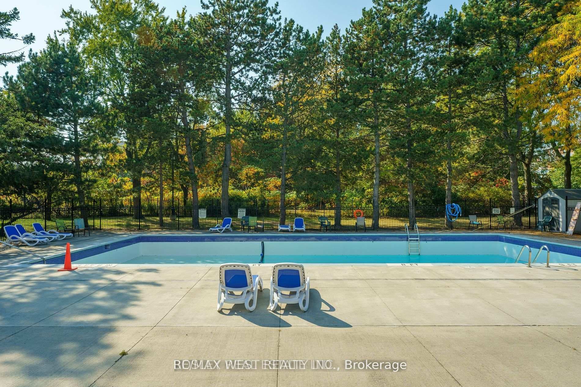 61 Richview Road Unit 1205 photo 31