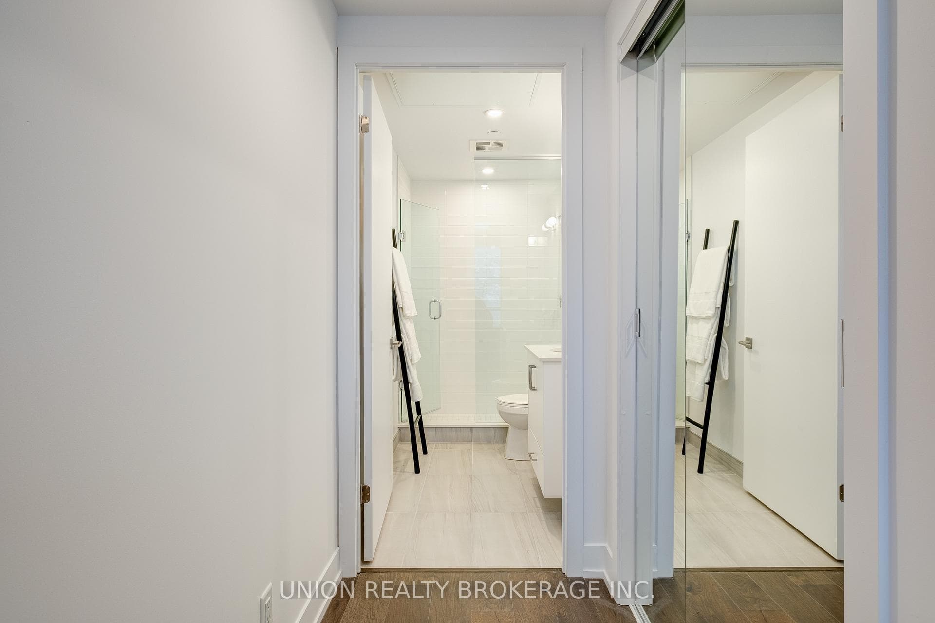 1316 Kingston Road Unit 209 photo 26