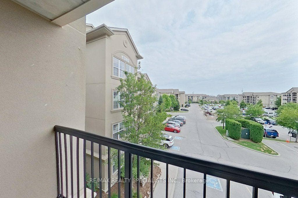 1340 MAIN Street Unit 313 photo 25