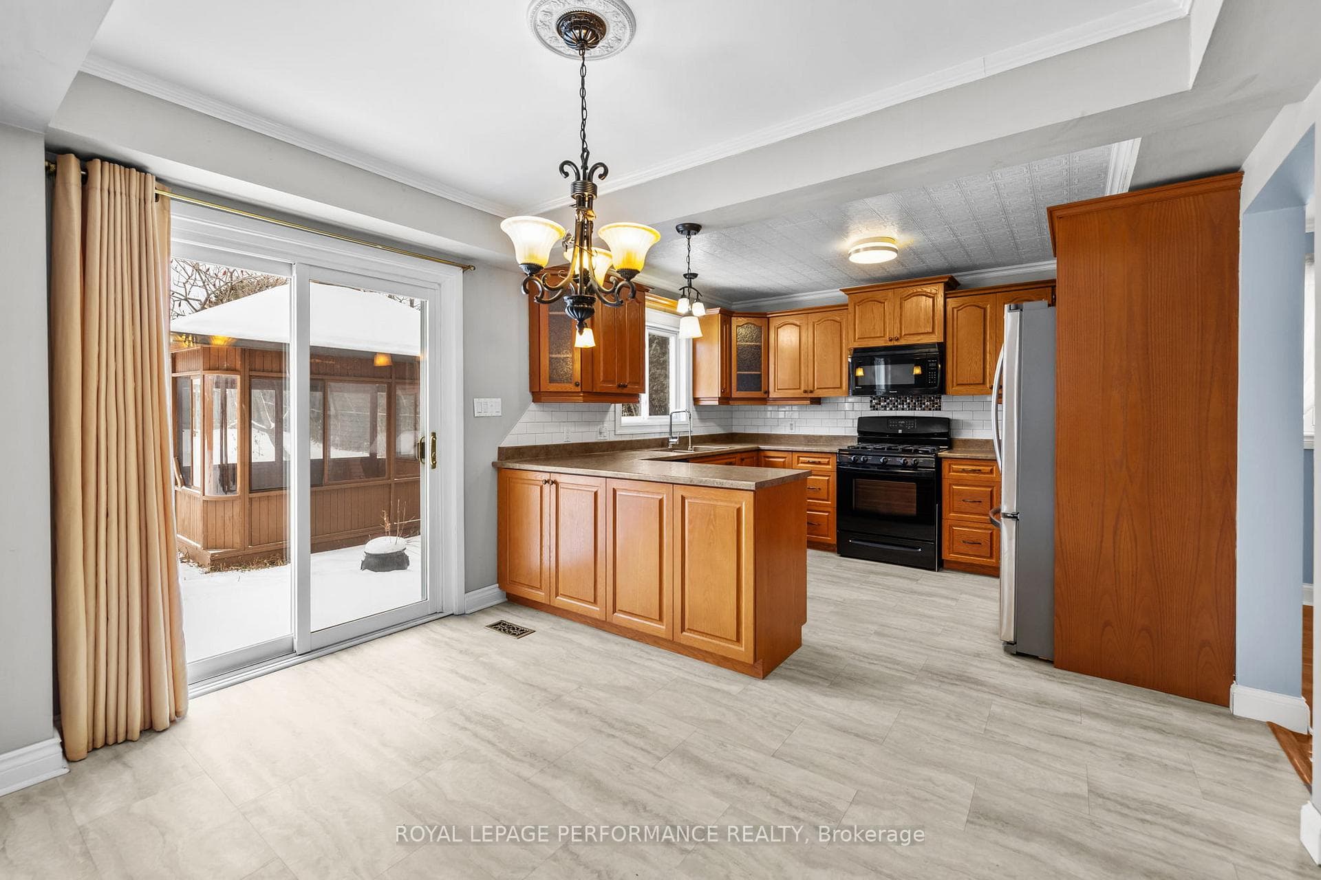 976 Laporte Street photo 13