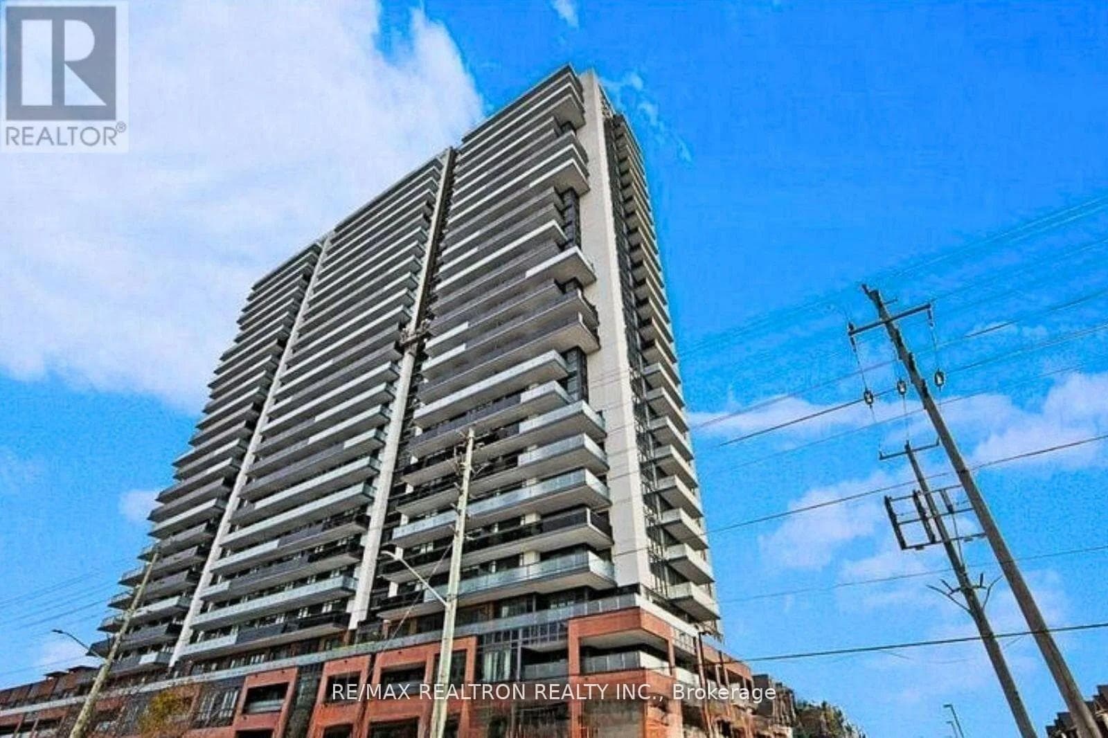 2545 Simcoe Street Unit 338 photo 1