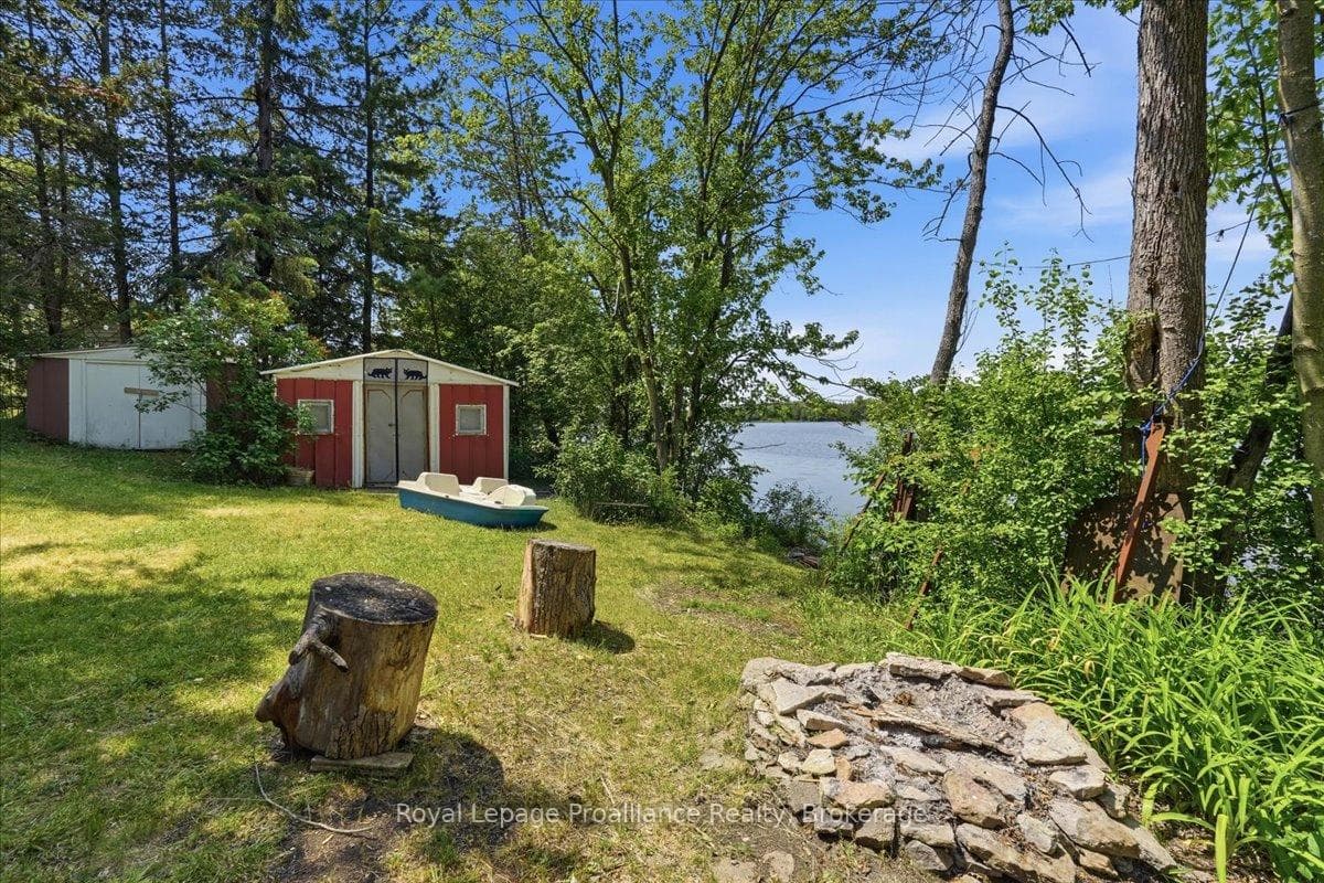 398 Haigs Reach Road photo 29