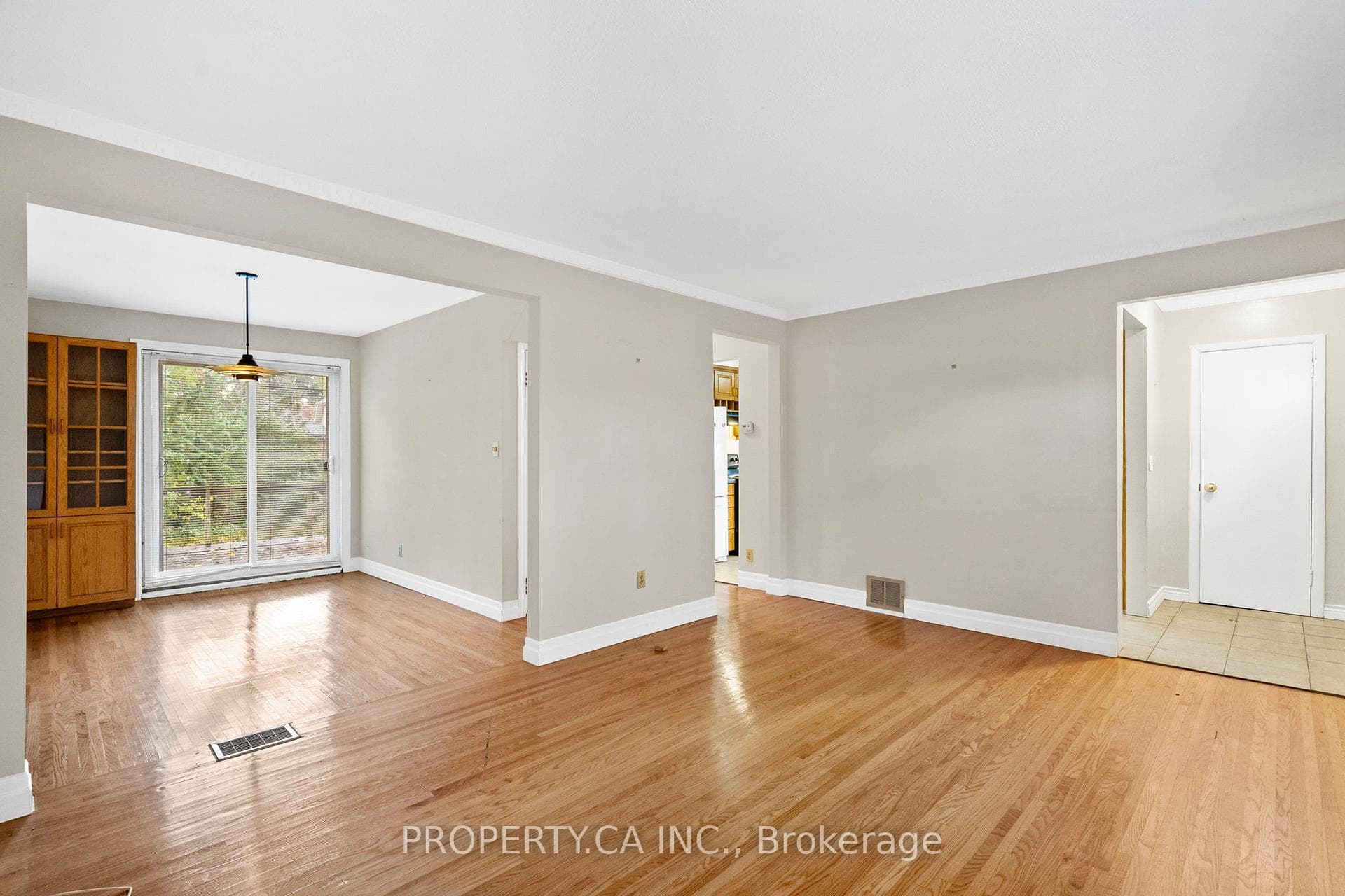 3 Ambleside Avenue photo 13