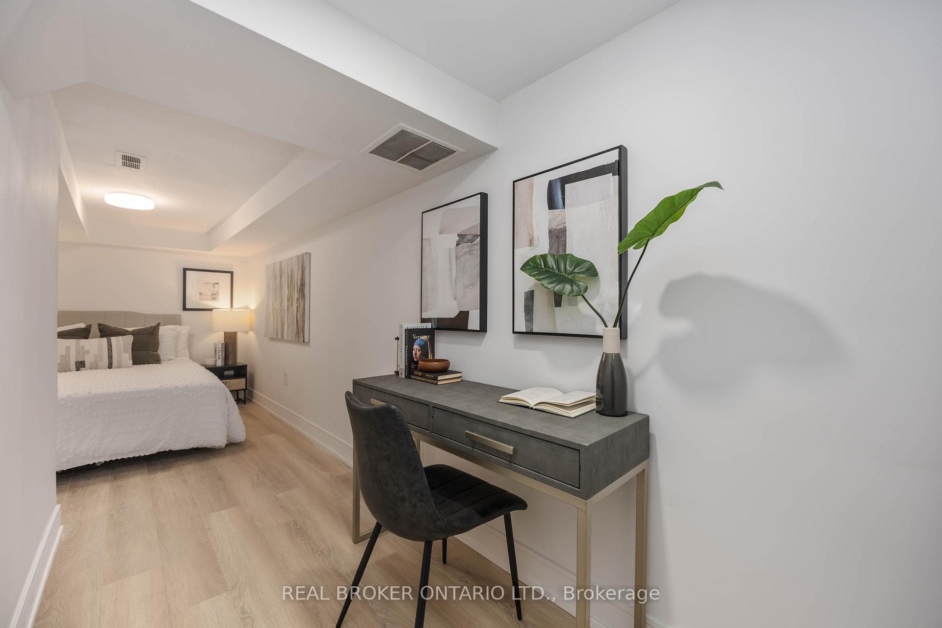 152 Pickering Street photo 16