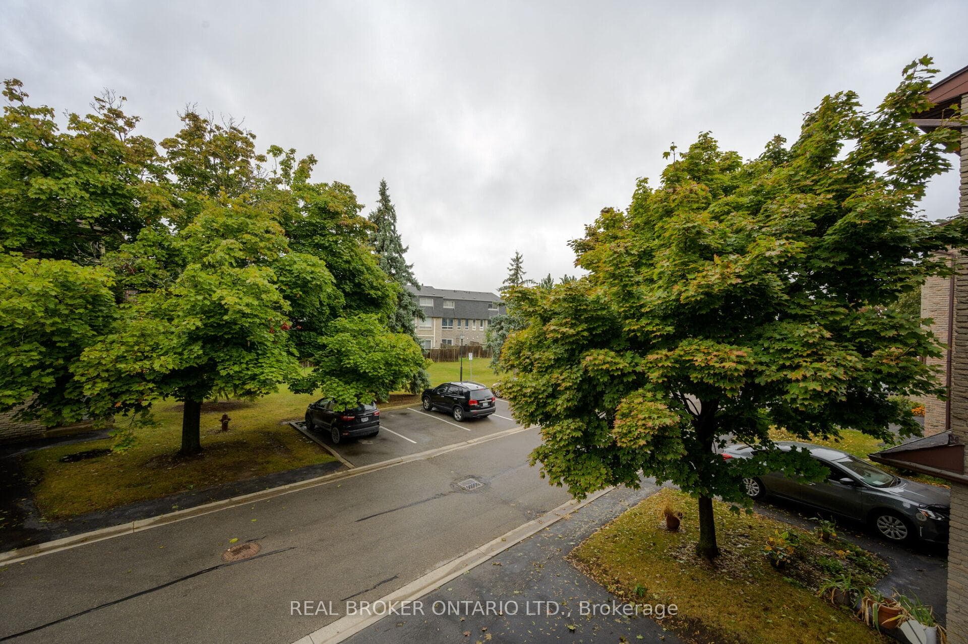 1250 Limeridge Road Unit 14 photo 14