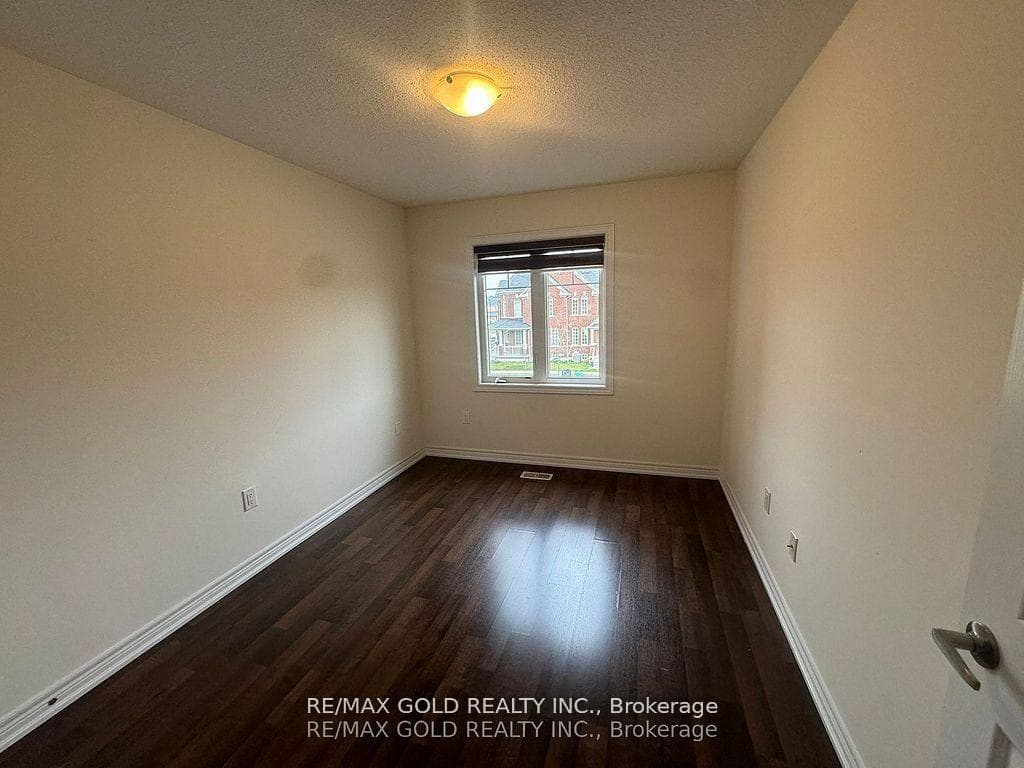 244 Sky Harbour Drive photo 18