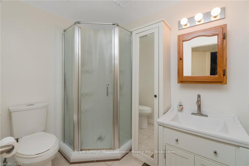 76 JOHN Street photo 26