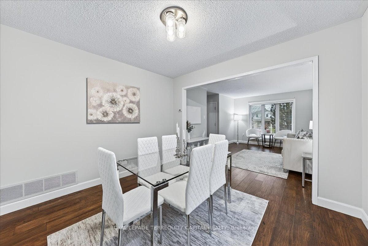 44 Ward Drive photo 12