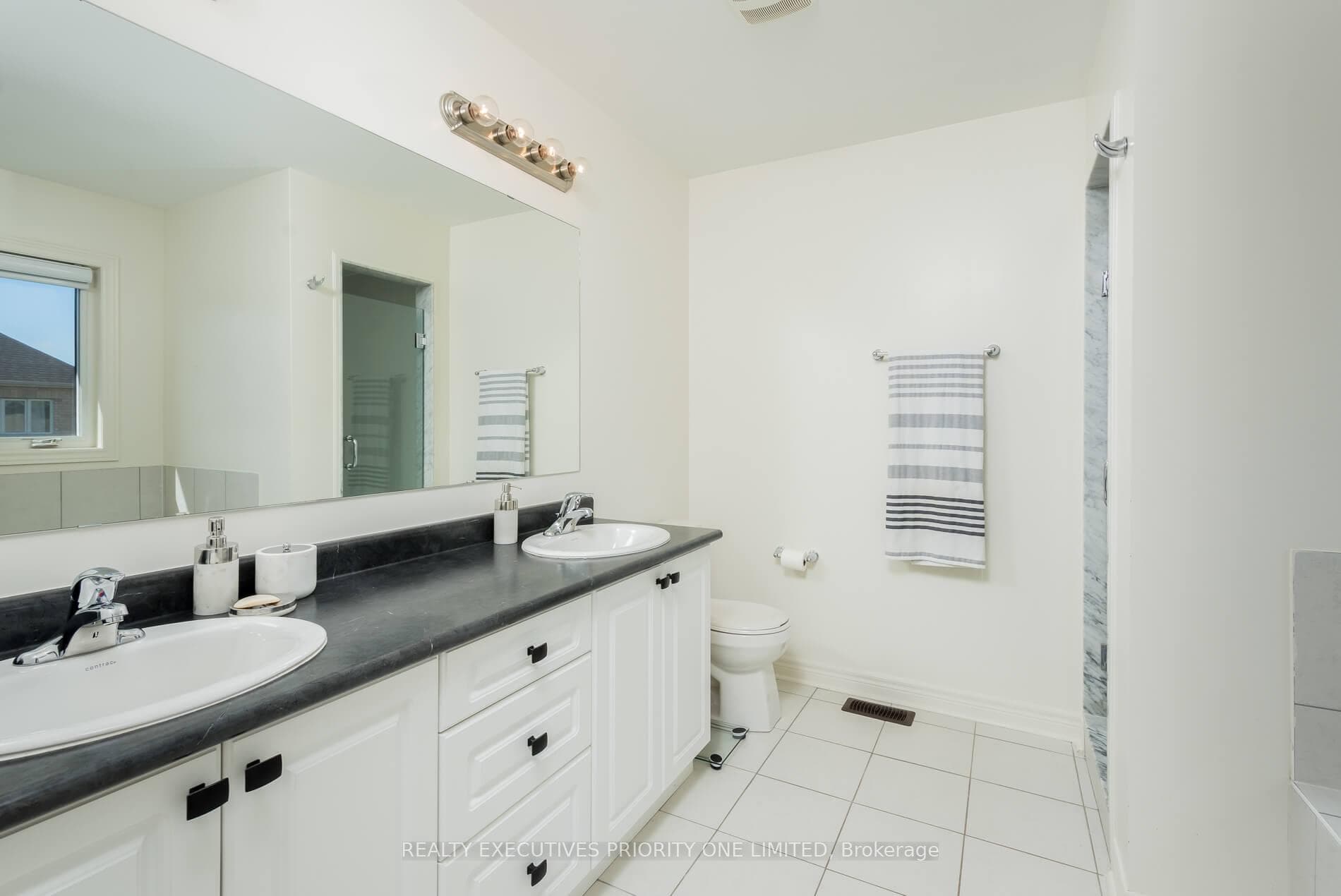 45 Prady Lane photo 20