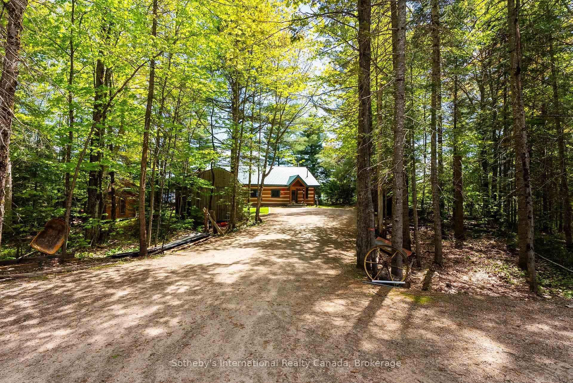 3491A Axe Lake Road photo 8