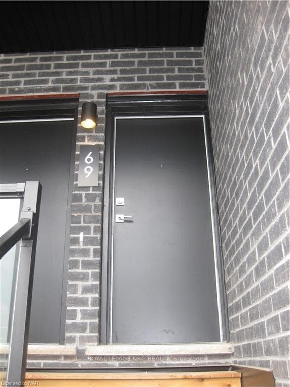 6705 CROPP Street Unit 69 photo 2