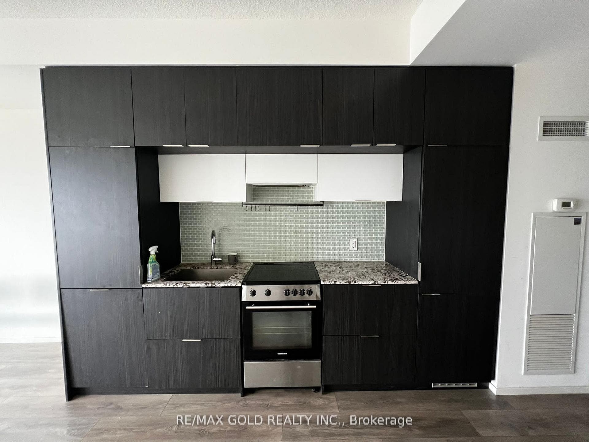 159 Dundas Street Unit 3902 photo 7