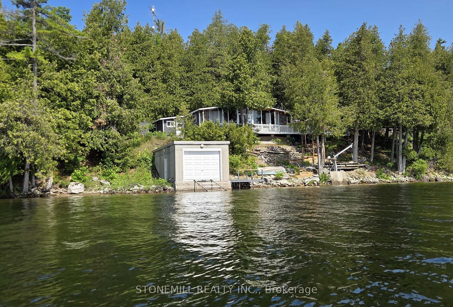 56 Griffin Drive photo 1