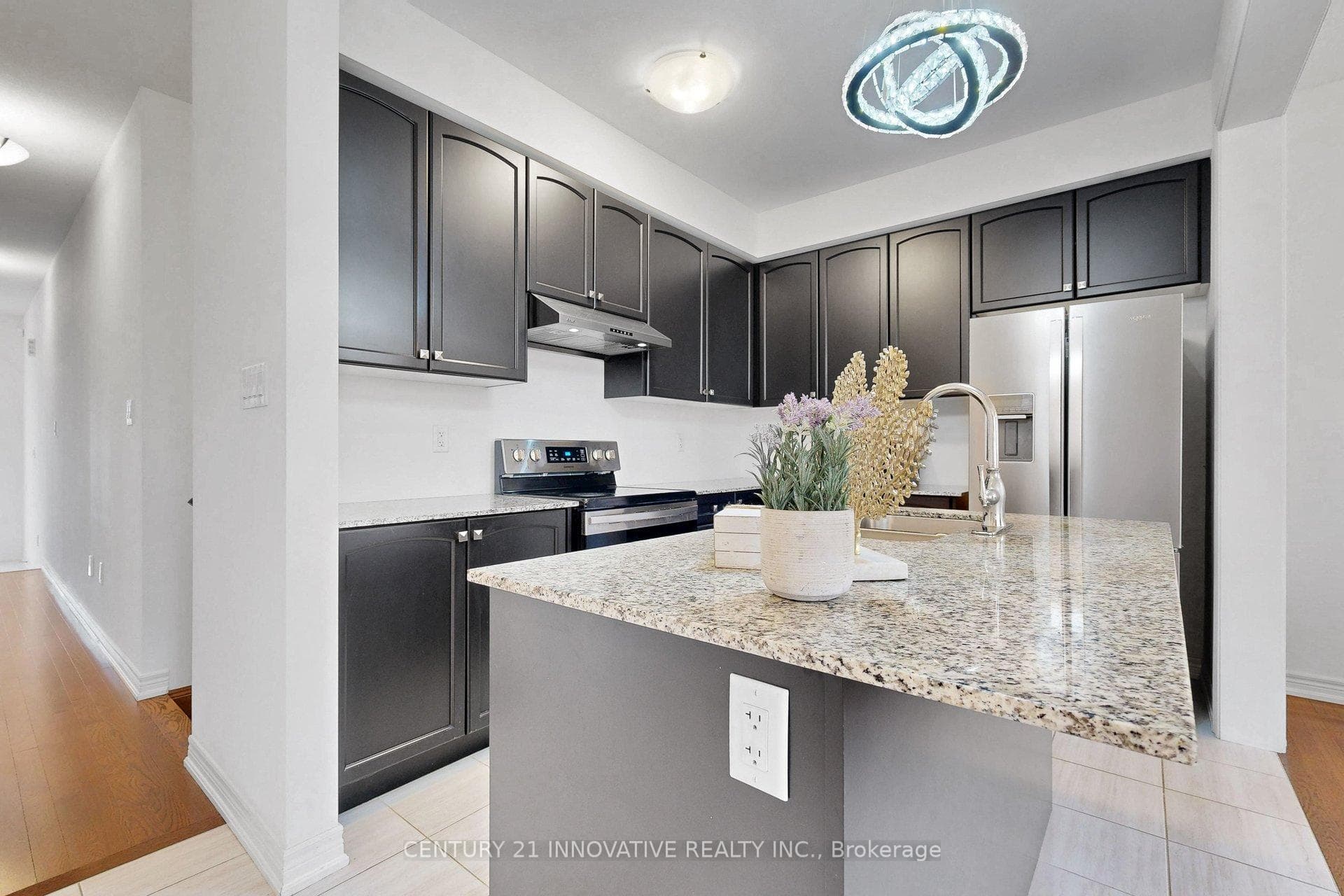 28 Conarty Crescent photo 12
