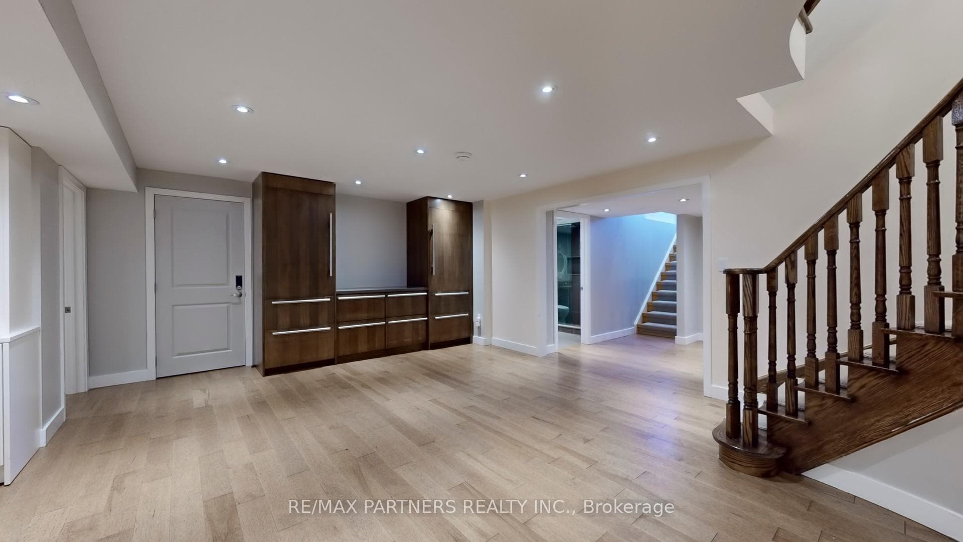 1 Fernwood Court photo 33