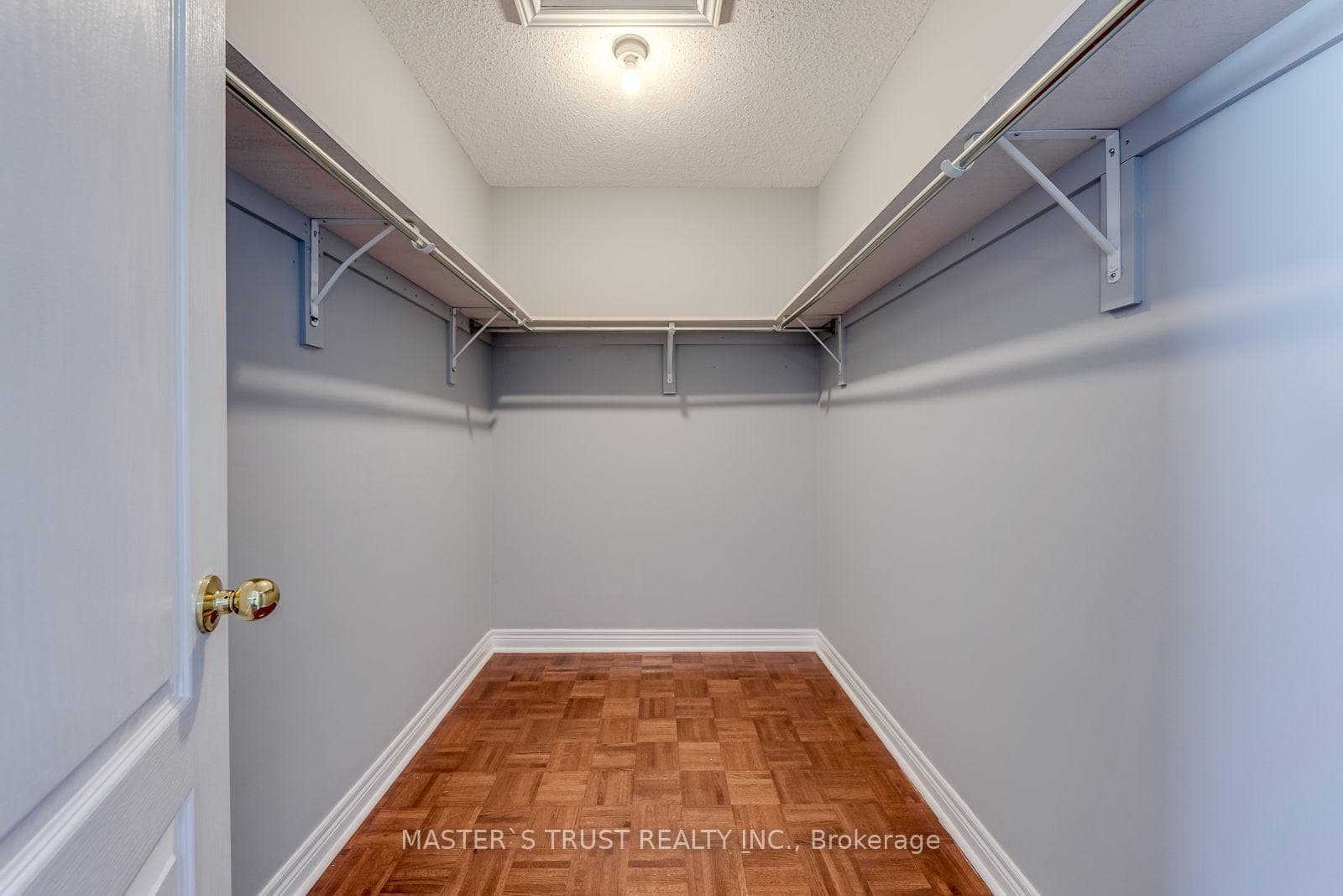 1134 Tupper Drive photo 23
