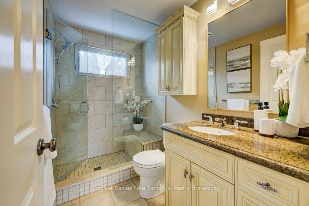 263 Canterbury Drive photo 25