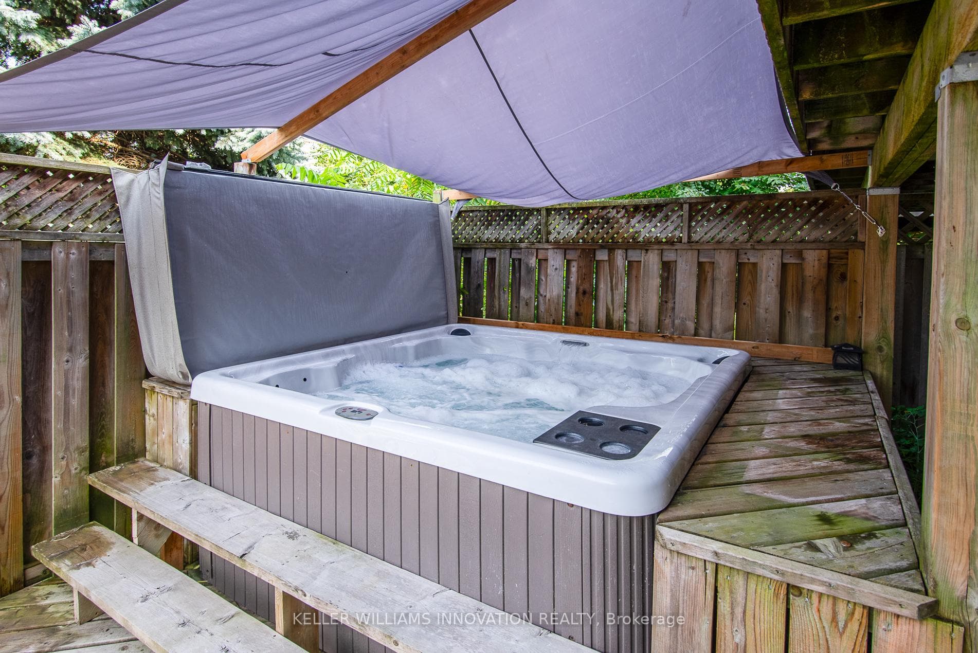 hot tub included