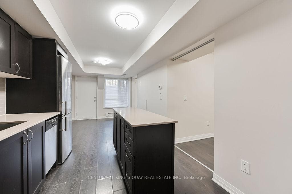 185 William Duncan Road Unit 6 photo 14