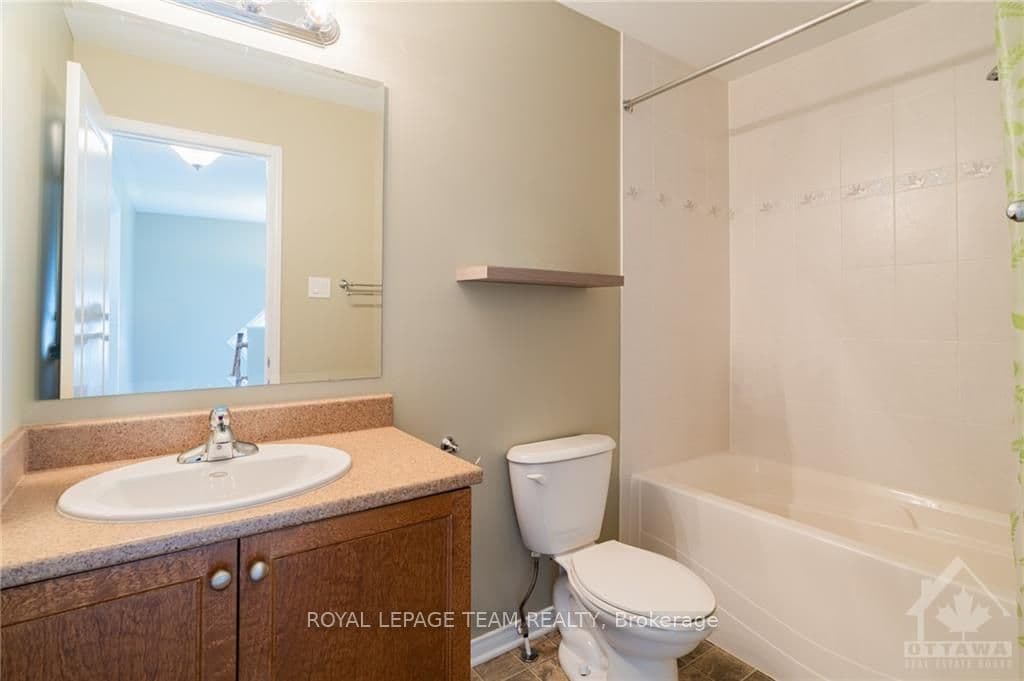 1530 CARRONBRIDGE Circle photo 24