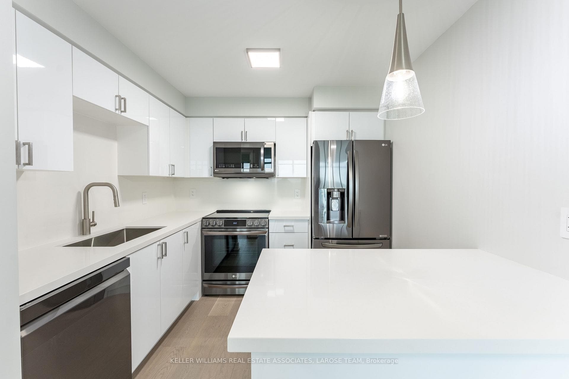 185 Legion Road Unit 1517 photo 5