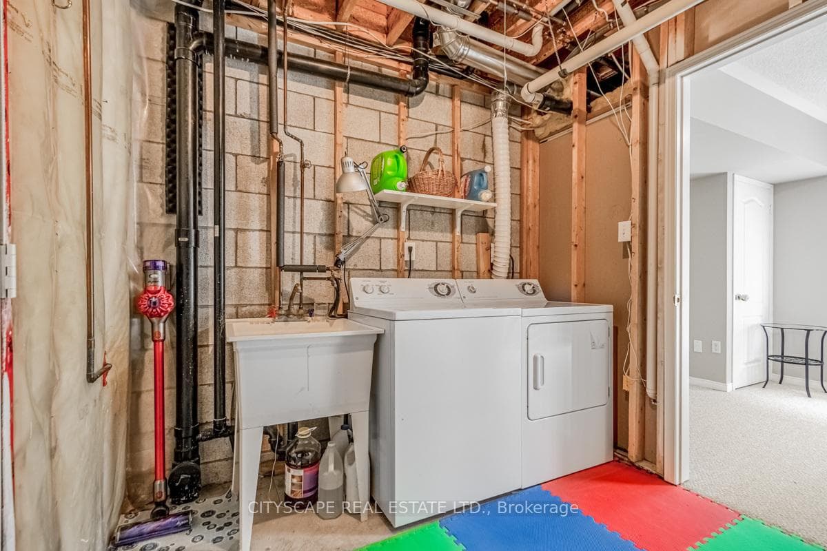 601 Shoreline Drive Unit 100 photo 27