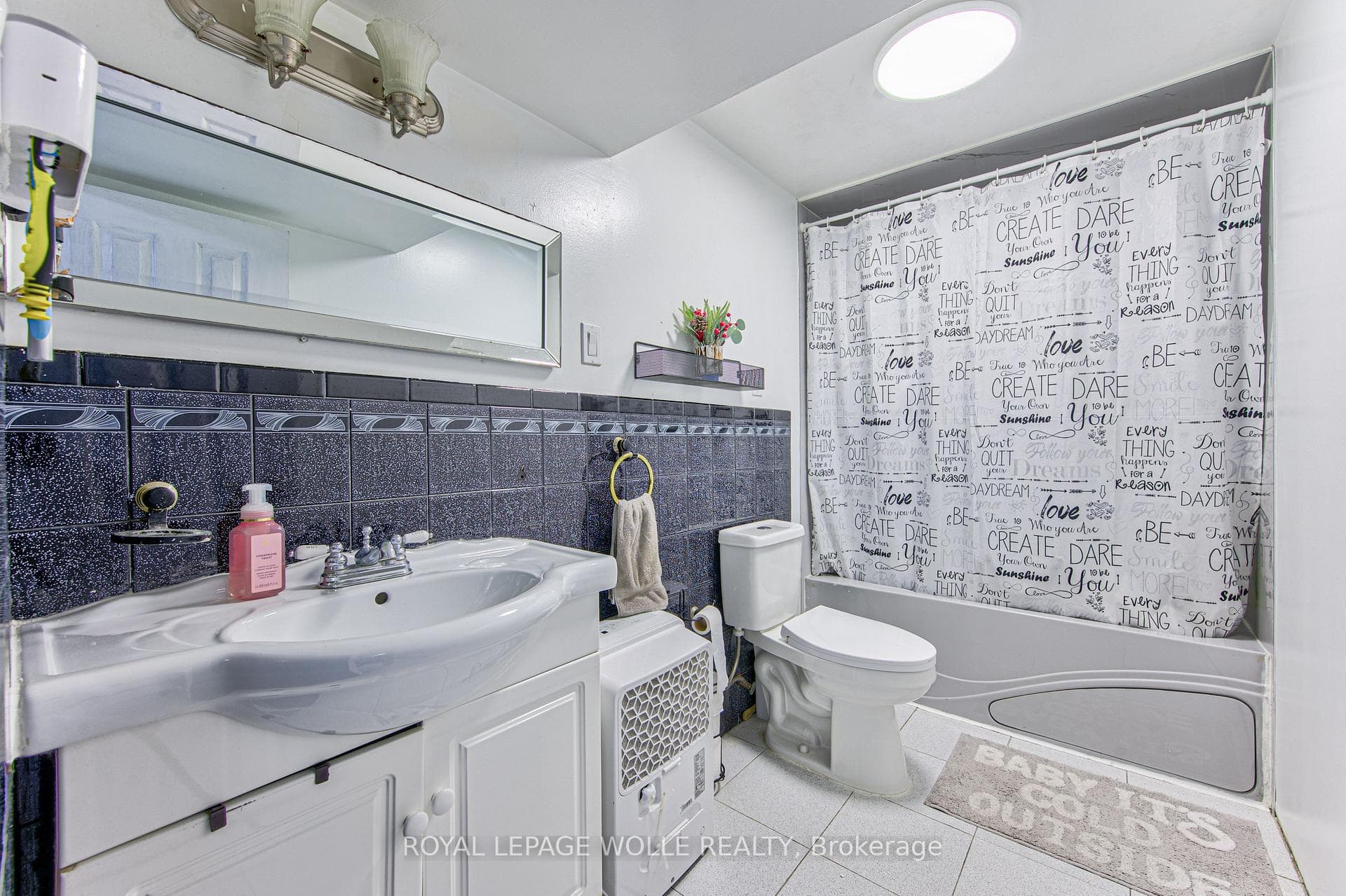 2560 Palisander Avenue photo 30