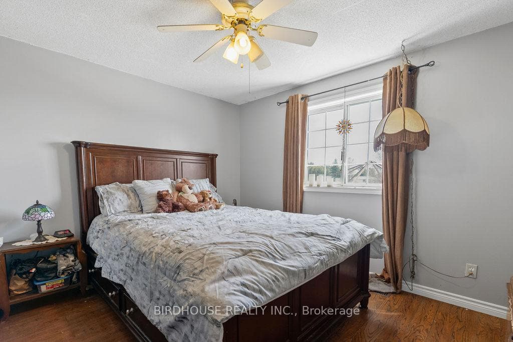 222 Corbett Drive photo 10