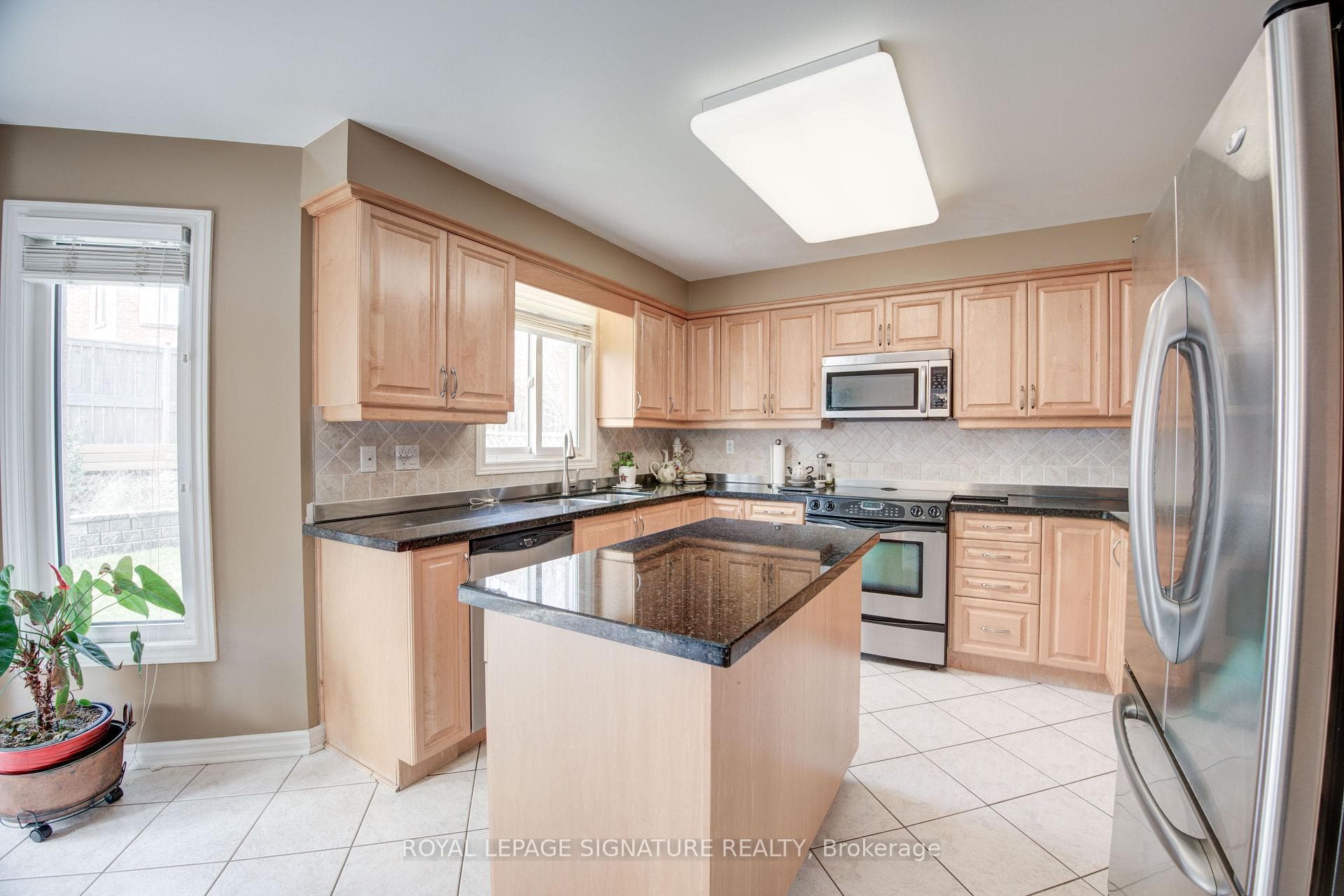 5225 Swiftcurrent Trail photo 14