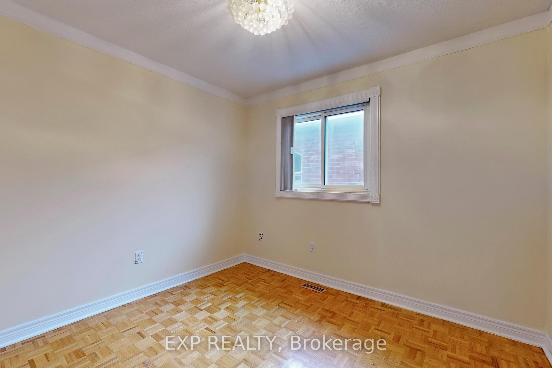 384 Aylesworth Avenue photo 28