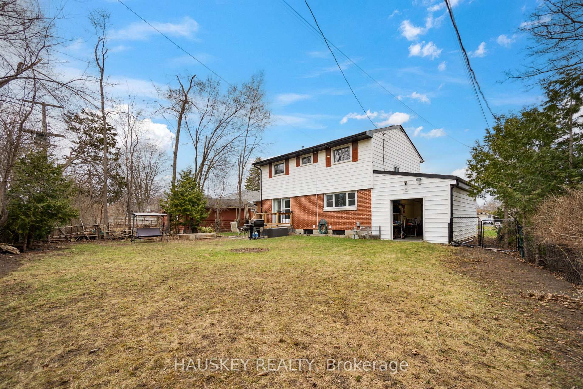 26 Third Avenue photo 22