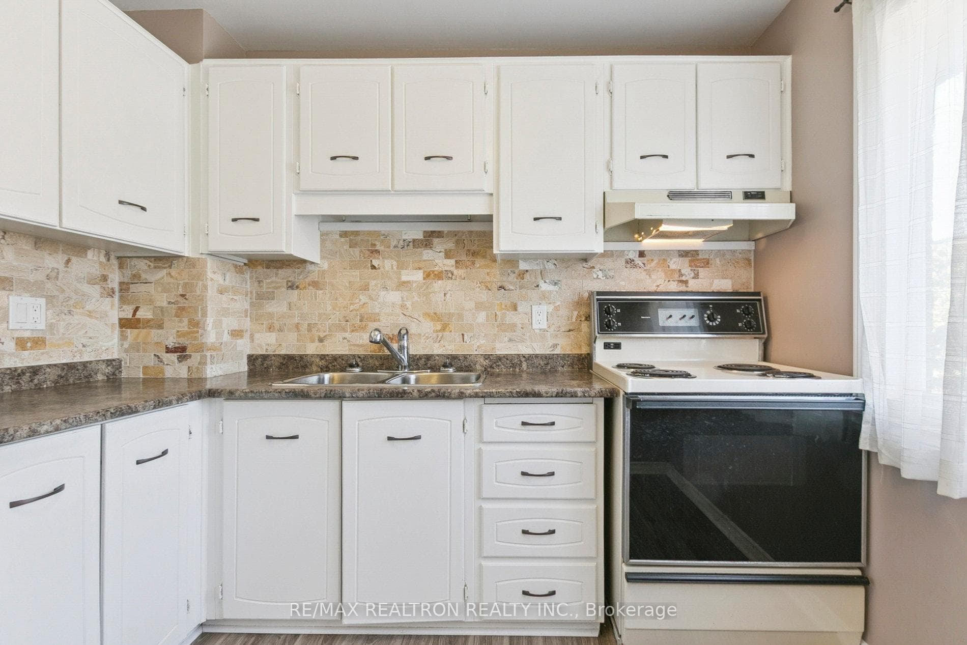 191 Huntingdale Boulevard Unit 59 photo 25