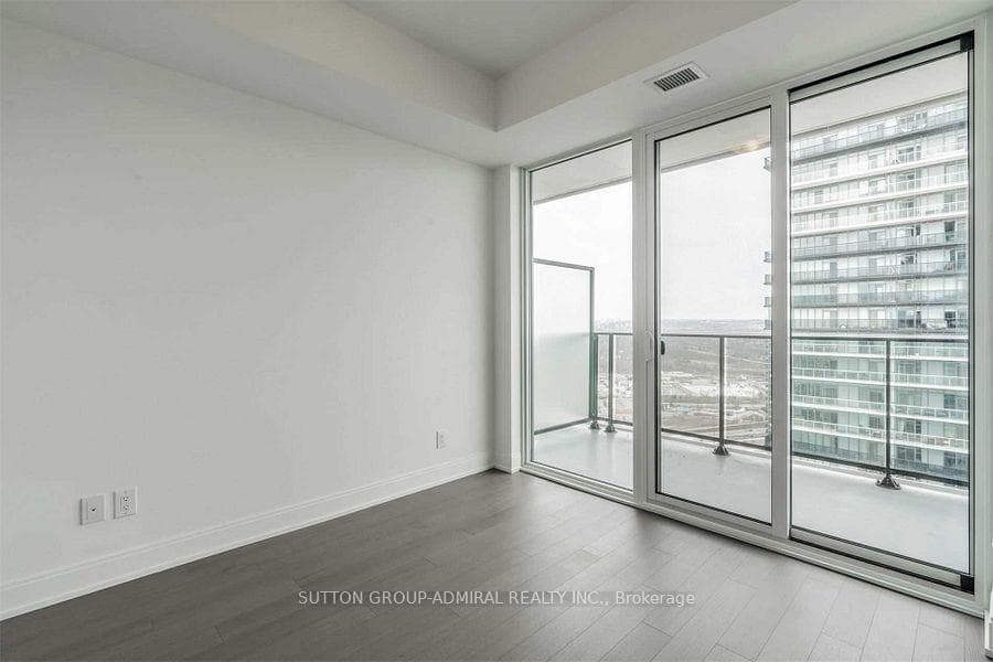 70 Annie Craig Drive Unit 2103 photo 8