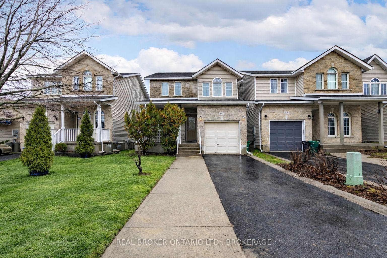 942 Bluffwood Avenue photo 41