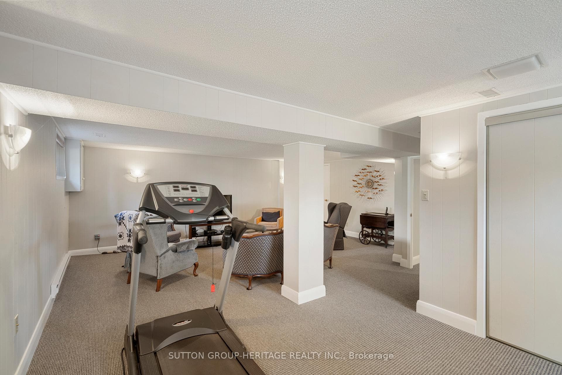 22 Paramount Road photo 26