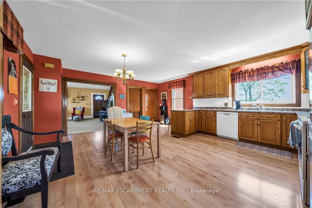4932 FLY Road photo 13
