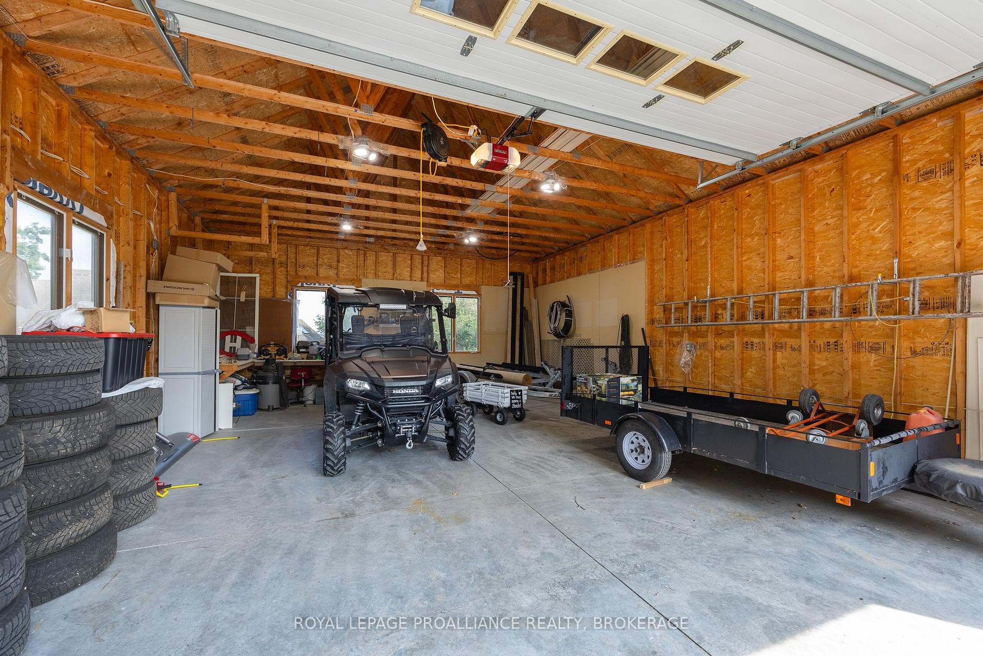31 Leavis Shores N/A photo 44