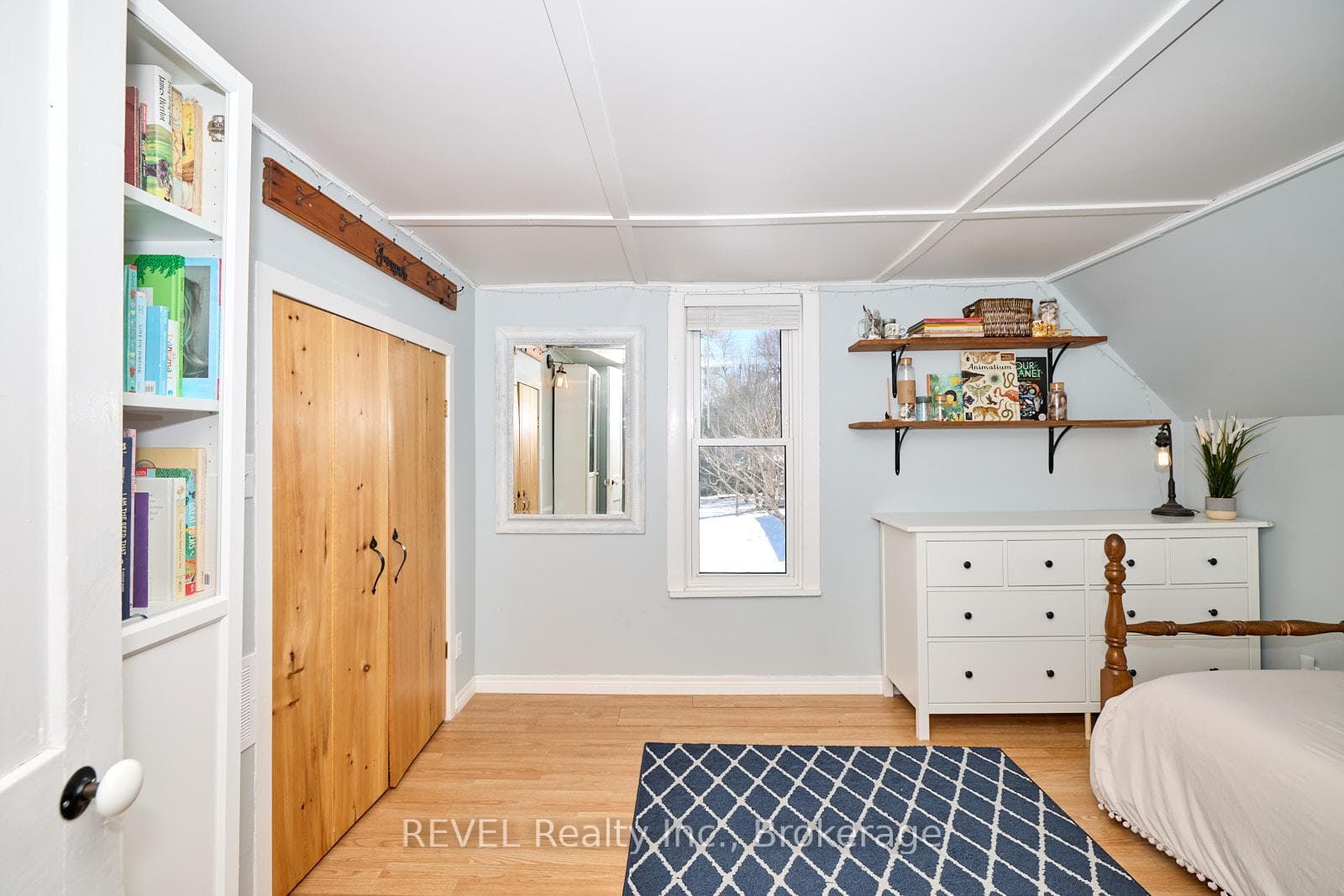 1819 Balfour Street photo 26