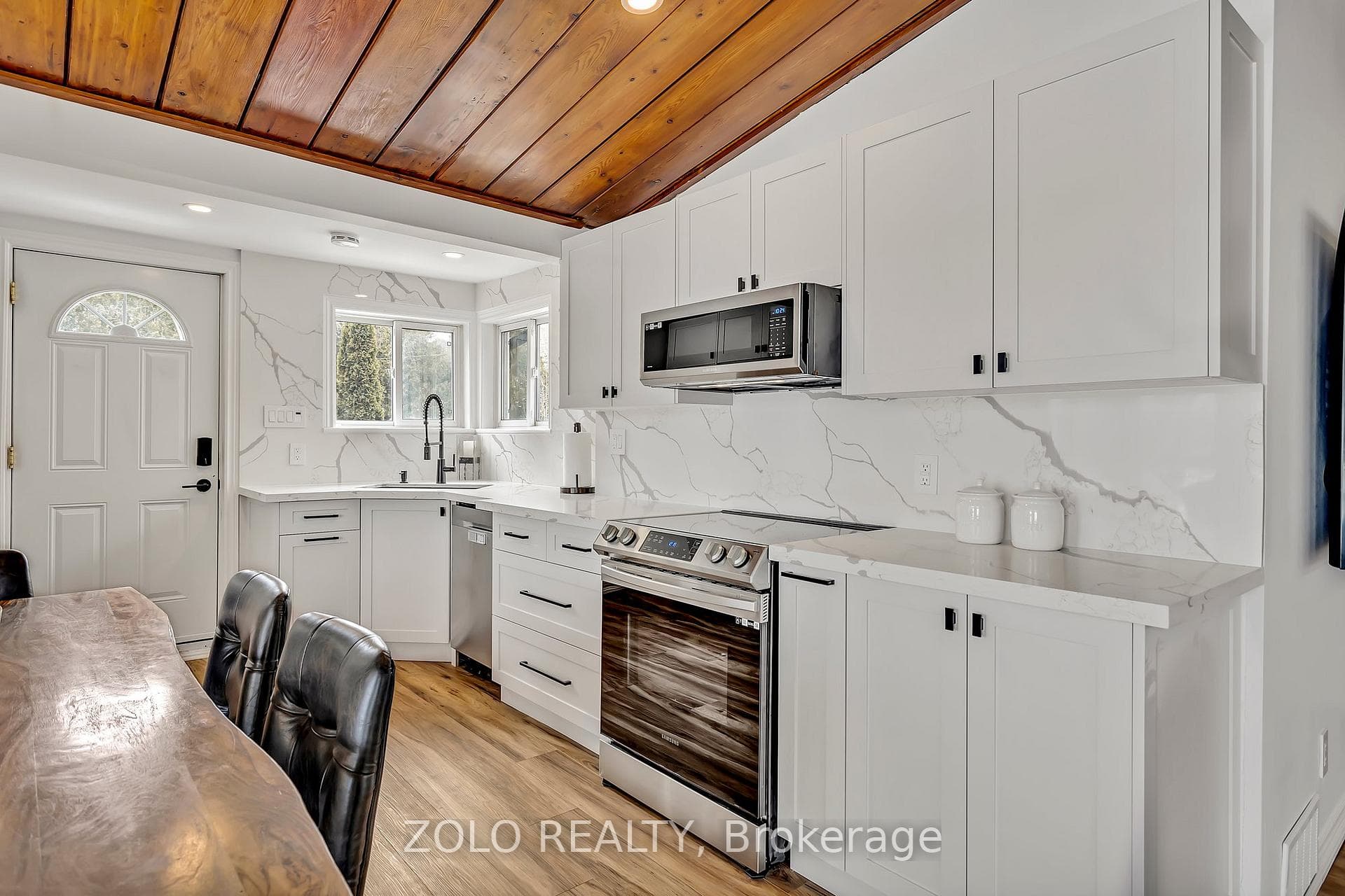 12 Bayview Drive photo 10