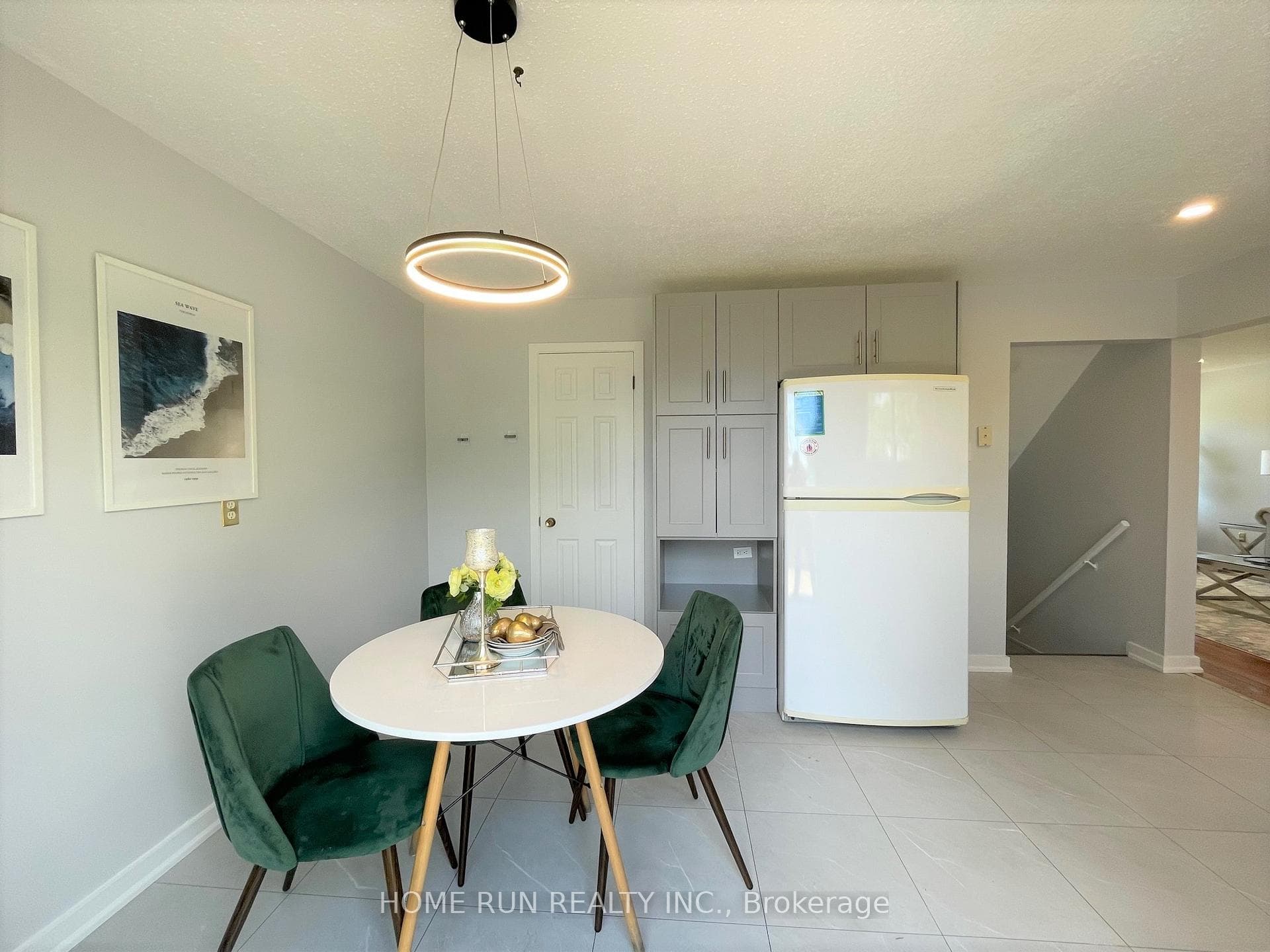 42 Walgate Avenue photo 17